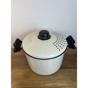 Vintage Enameled Pasta Pot Enamel Cooking With Strainers In Lid White